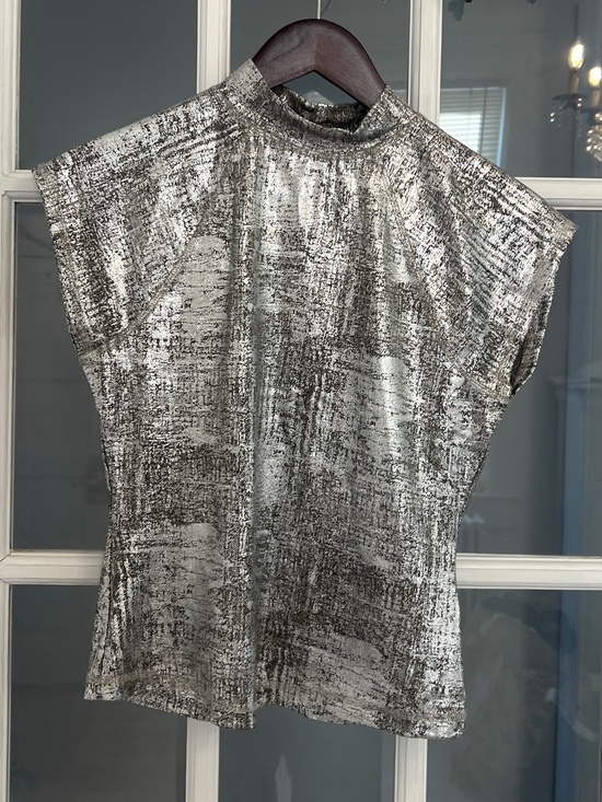 Pilcro Tops - ANTHROPOLOGIE PILCRO Women's Silver Metallic Mock Neck Cap Sleeve Top Size XS